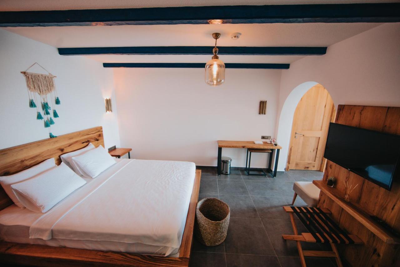 Bueyuekada Loc'Ada Hotell Adalar Exteriör bild