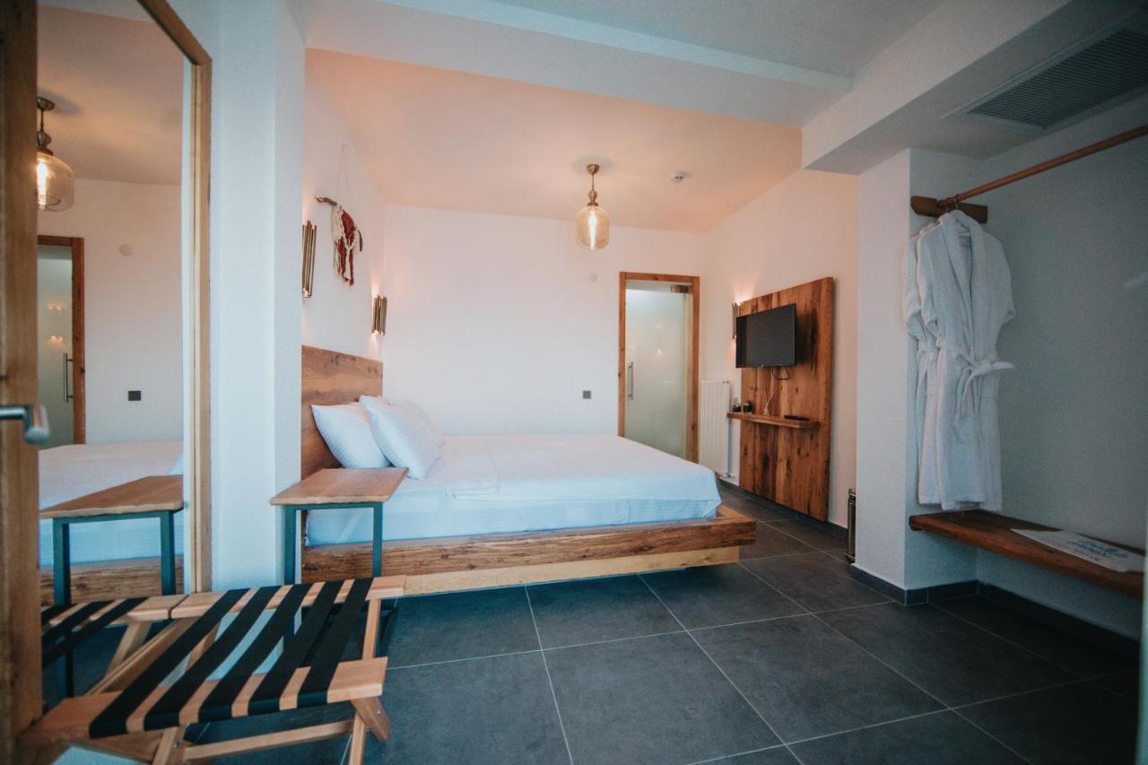 Bueyuekada Loc'Ada Hotell Adalar Exteriör bild