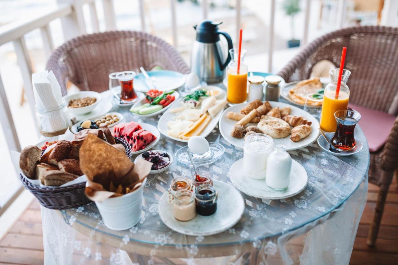 Bueyuekada Loc'Ada Hotell Adalar Exteriör bild