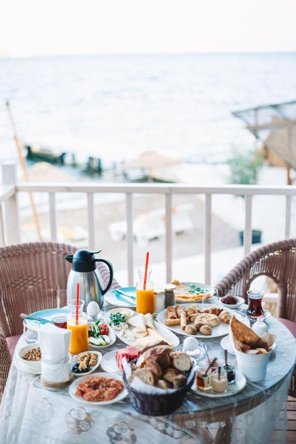 Bueyuekada Loc'Ada Hotell Adalar Exteriör bild